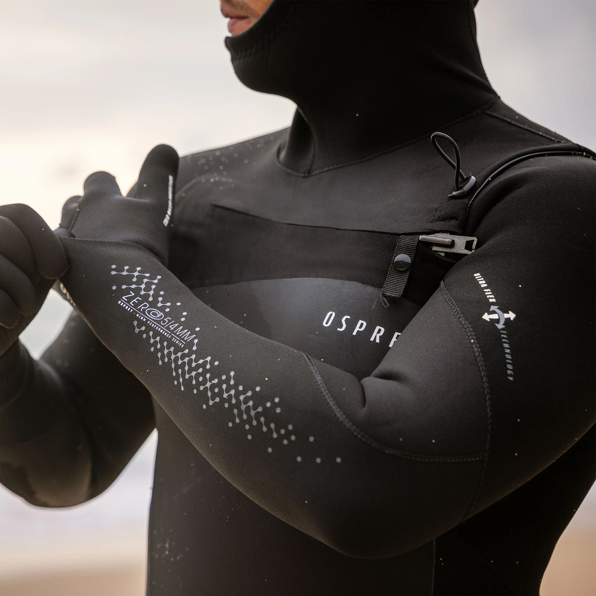 Mens 5mm Full Length Hooded Wetsuit - Image 4